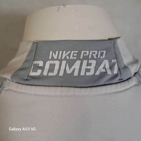 Nike Pro Combat Lt Gray Long Sleeve Dri-Fit Pullover Shirt Men's Size XL - Picture 6 of 9
